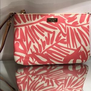 Kate Spade Wristlet Pink Palm Print (New!)